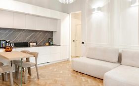 Elegant City Apartment - Milano Centro